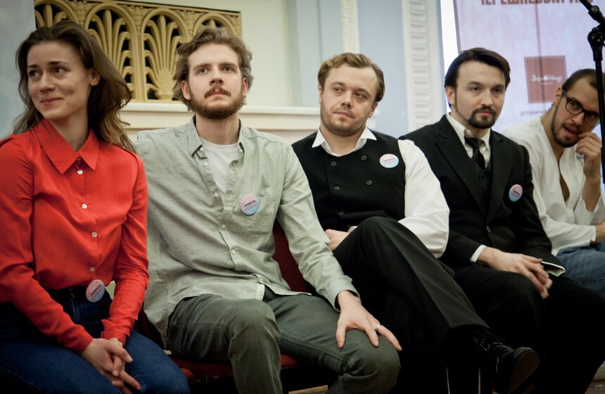 В Москве покажут "Бег" Булгакова в постановке Юрия Бутусова 34 фото