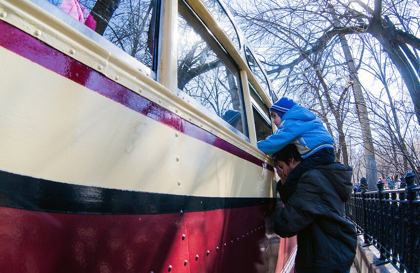 На Чистопрудном бульваре прошел парад трамваев 16 фото