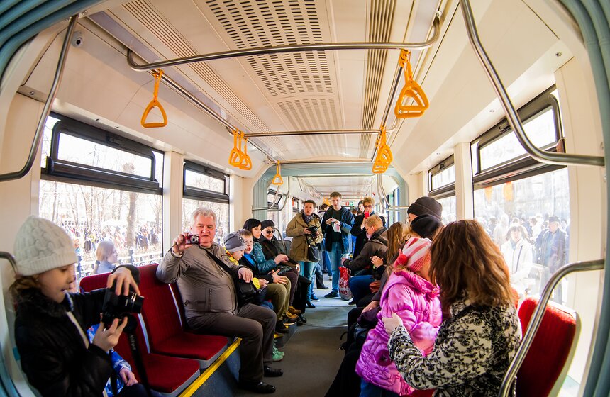 На Чистопрудном бульваре прошел парад трамваев 18 фото