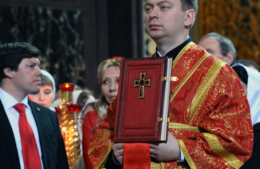 В храме Христа Спасителя прошло пасхальное богослужение 22 фото