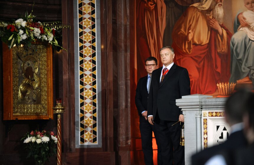 В храме Христа Спасителя прошло пасхальное богослужение 5 фото