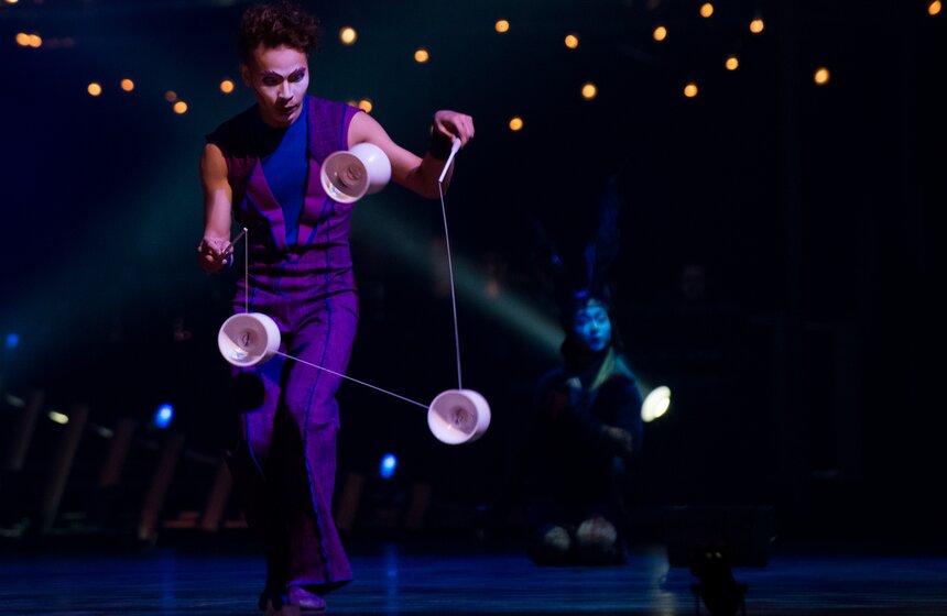 В Москве прошел генеральный прогон шоу Quidam Cirque du Soleil 10 фото