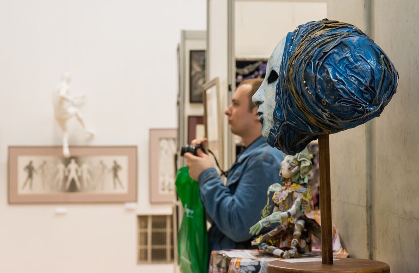 В ЦДХ начала работу "Российская неделя искусств" 14 фото