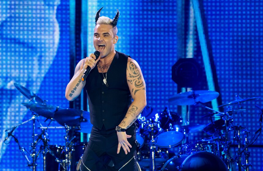 Робби Уильямс спел для московских поклонников в "Олимпийском" 15 фото