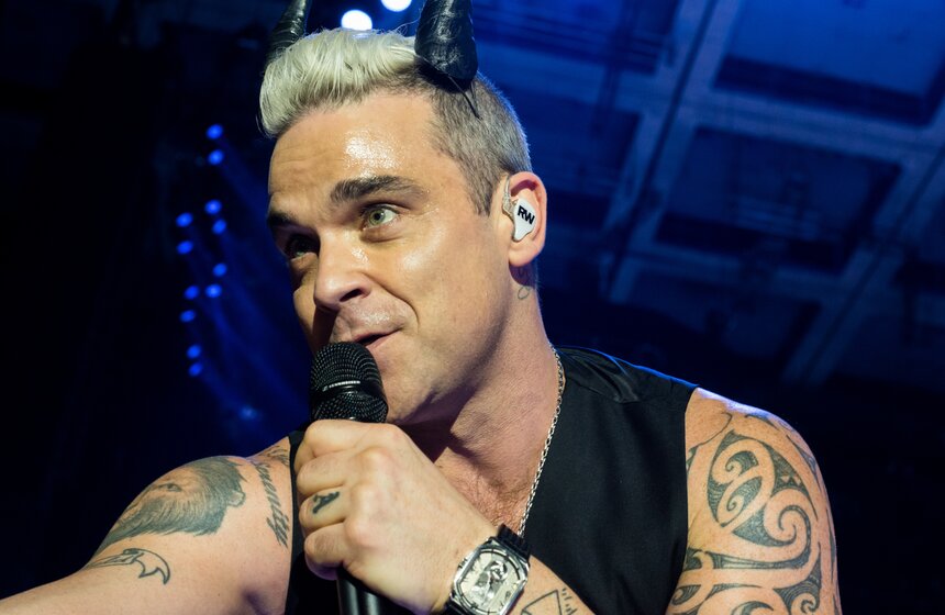 Робби Уильямс спел для московских поклонников в "Олимпийском" 18 фото