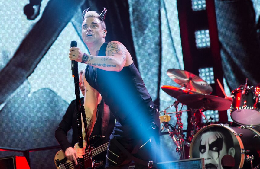 Робби Уильямс спел для московских поклонников в "Олимпийском" 8 фото