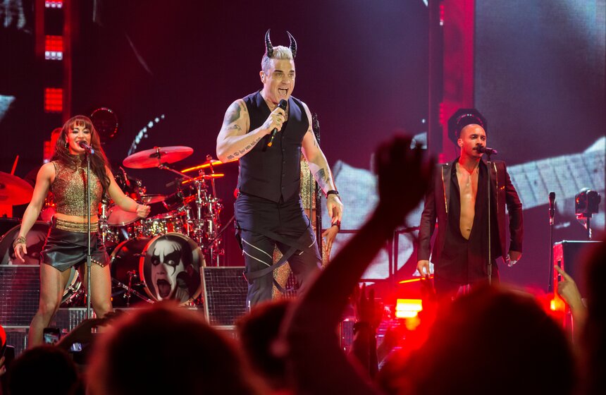 Робби Уильямс спел для московских поклонников в "Олимпийском" 3 фото