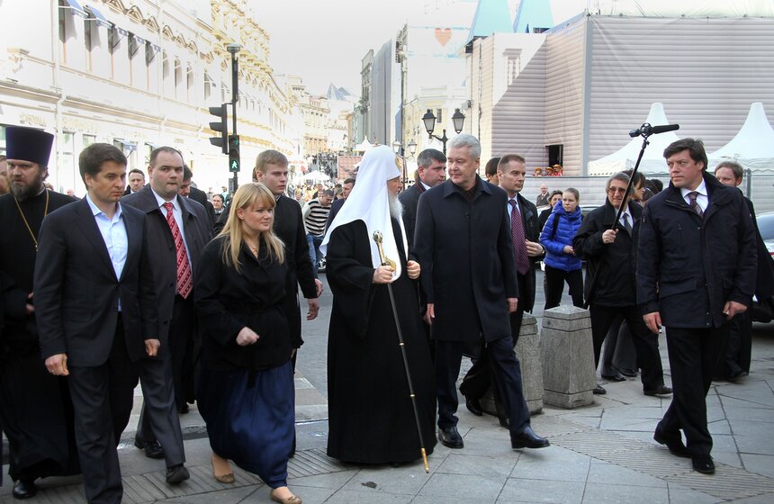Мэр Москвы и патриарх Кирилл посетили фестиваль "Пасхальный дар" 11 фото