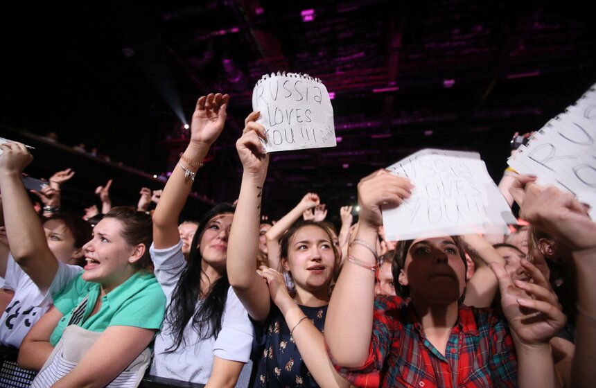 Концерт британской рок-группы Kasabian в Stadium Live 1 фото