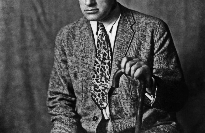 Поэт Владимир Маяковский, 1920 год