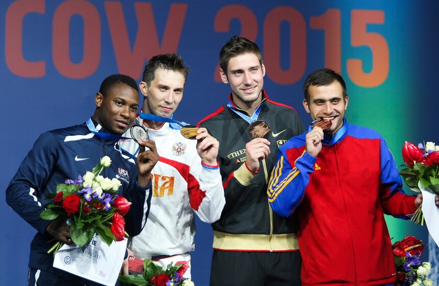 В столице проходит чемпионат мира по фехтованию 28 фото