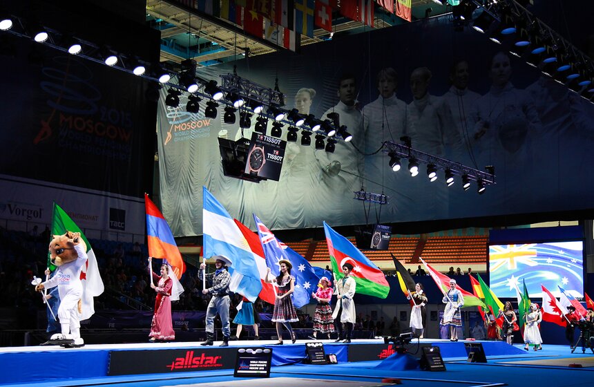В столице проходит чемпионат мира по фехтованию 30 фото