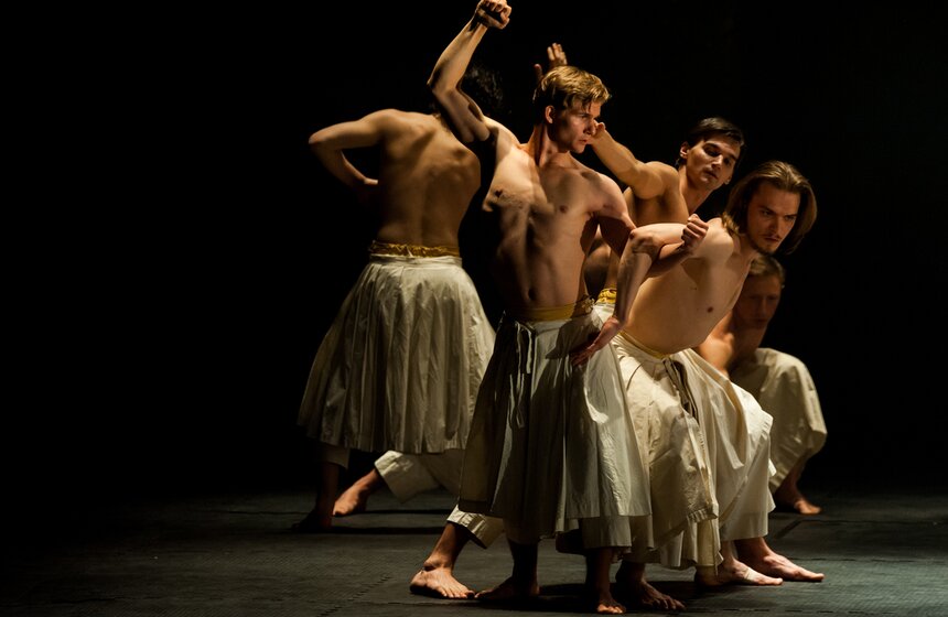 Театр Романа Виктюка сыграл новую версию спектакля "Федра" 2 фото