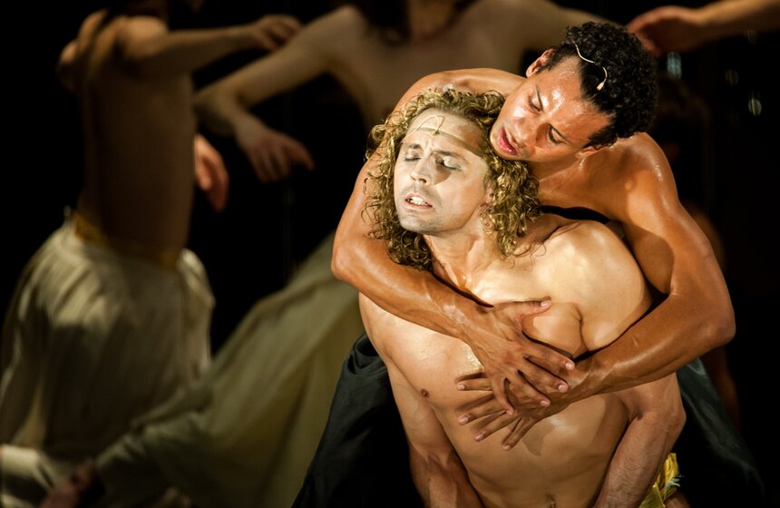 Театр Романа Виктюка сыграл новую версию спектакля "Федра" 13 фото