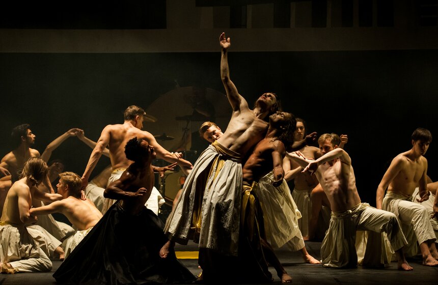 Театр Романа Виктюка сыграл новую версию спектакля "Федра" 22 фото