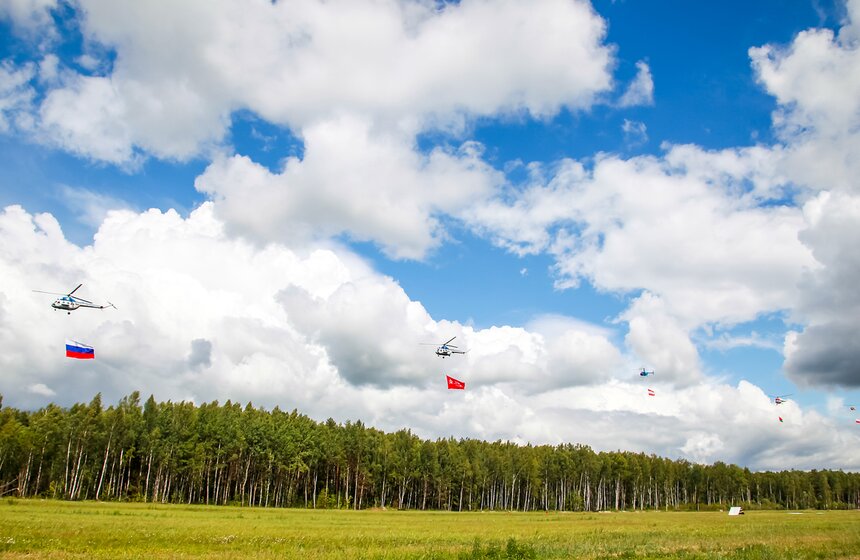 Как проходил чемпионат России по вертолетному спорту 24 фото