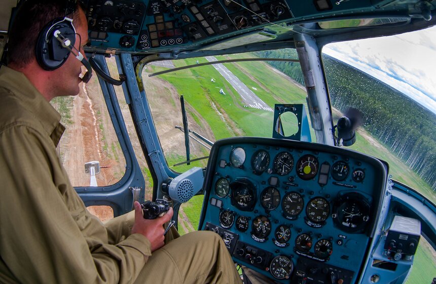 Как проходил чемпионат России по вертолетному спорту 27 фото