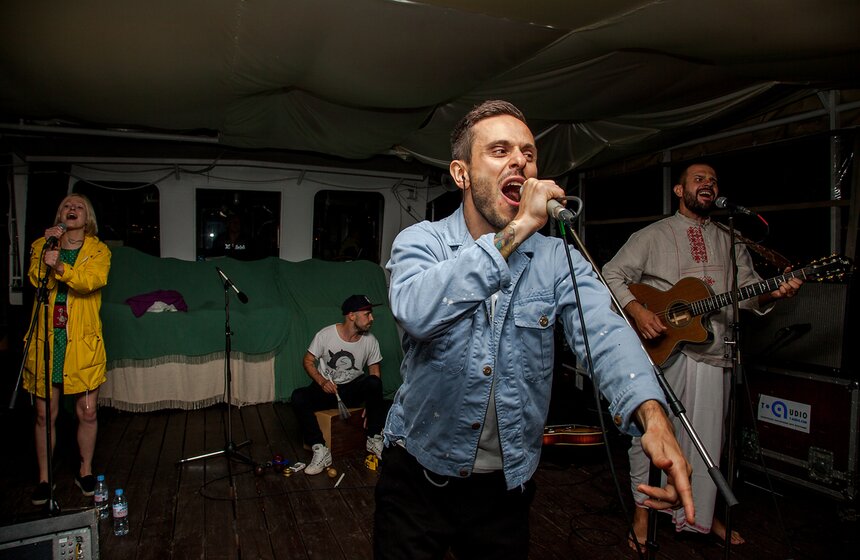 Группа SunSay дала концерт на корабле 22 фото