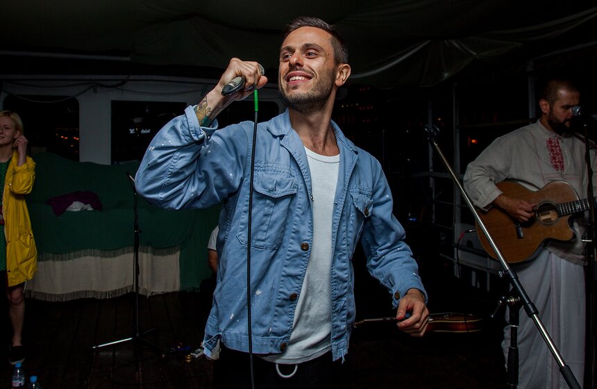 Группа SunSay дала концерт на корабле 21 фото