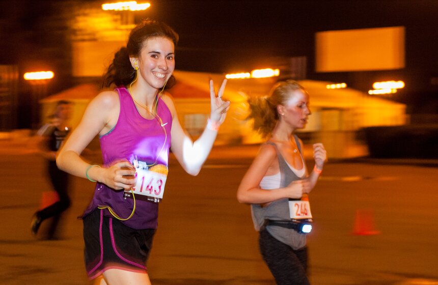 В столице прошел Ночной забег 18 фото