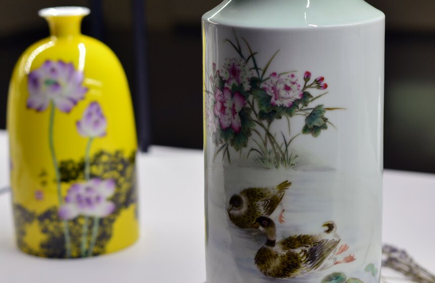 В "Новом Манеже" проходит выставка шедевров современного фарфора 13 фото