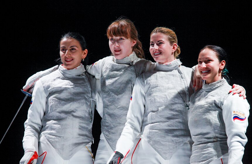 В Москве завершился чемпионат мира по фехтованию 23 фото