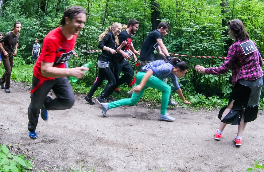 В Измайловском парке прошел "Зомби забег" 9 фото