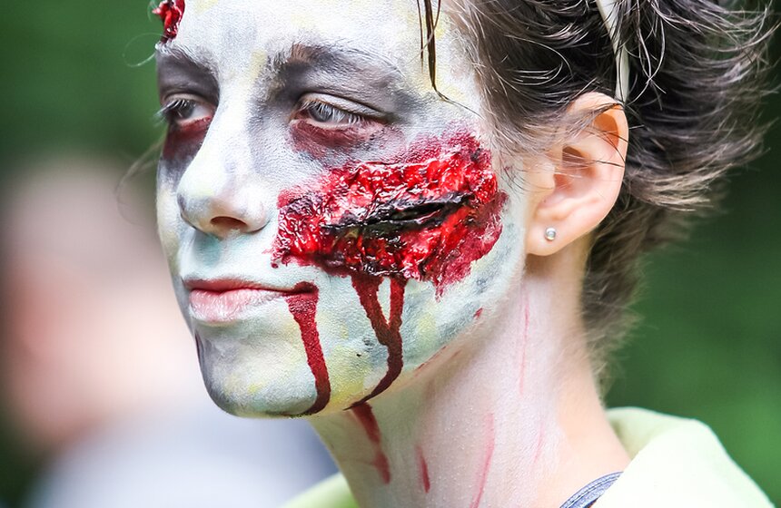 В Измайловском парке прошел "Зомби забег" 1 фото