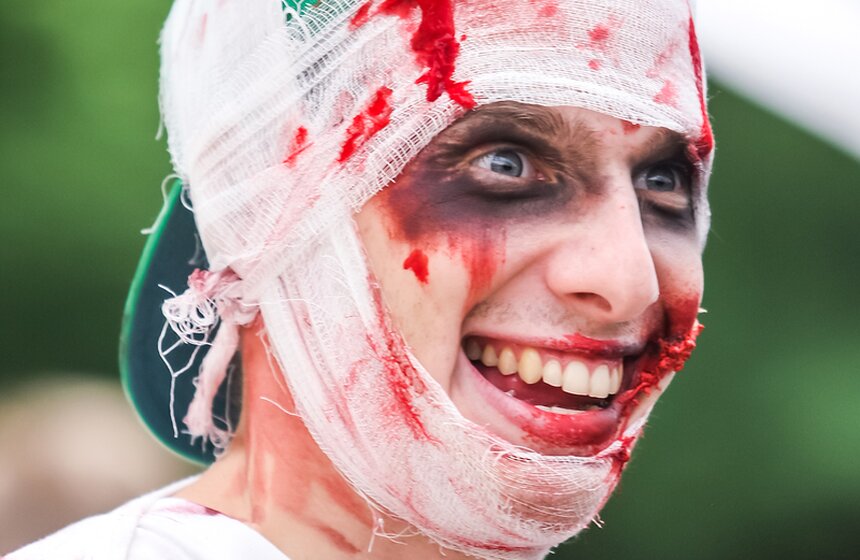 В Измайловском парке прошел "Зомби забег" 3 фото