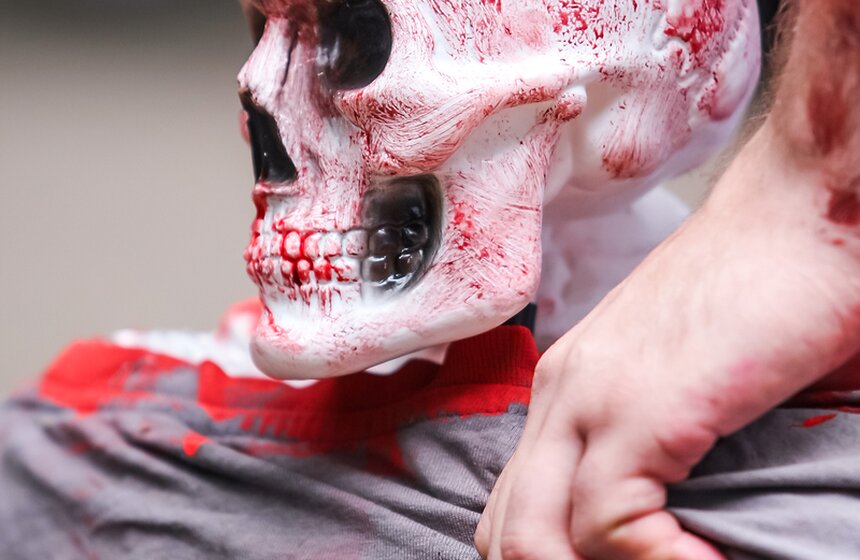 В Измайловском парке прошел "Зомби забег" 5 фото