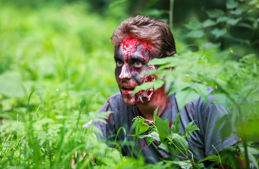 В Измайловском парке прошел "Зомби забег" 23 фото