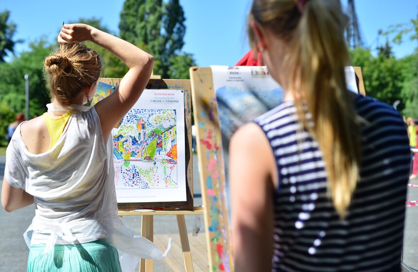 В парке МУЗЕОН состоялся пленэр "Твори как Моне" 24 фото