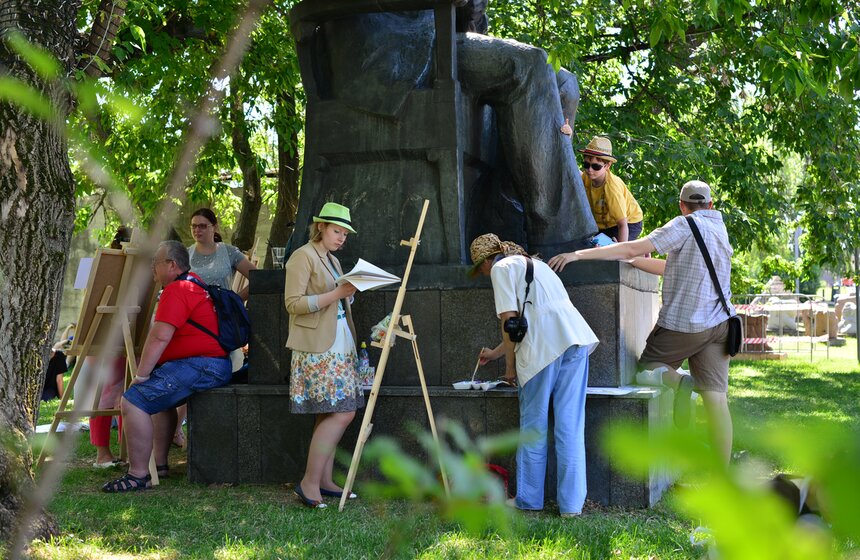 В парке МУЗЕОН состоялся пленэр "Твори как Моне" 19 фото