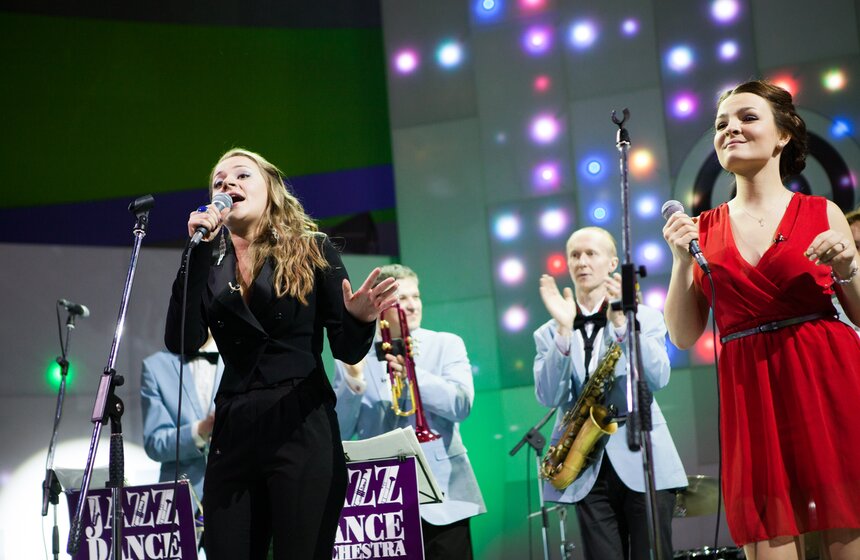 Jazz Dance Orchestra дали концерт в студии "Москвы 24" 11 фото