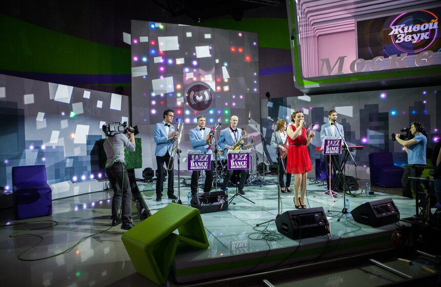 Jazz Dance Orchestra дали концерт в студии "Москвы 24" 5 фото
