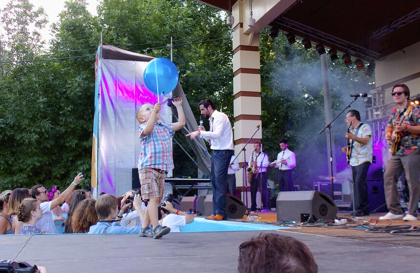 В парке "Красная пресня" прошел фестиваль Back to the 60’s 6 фото