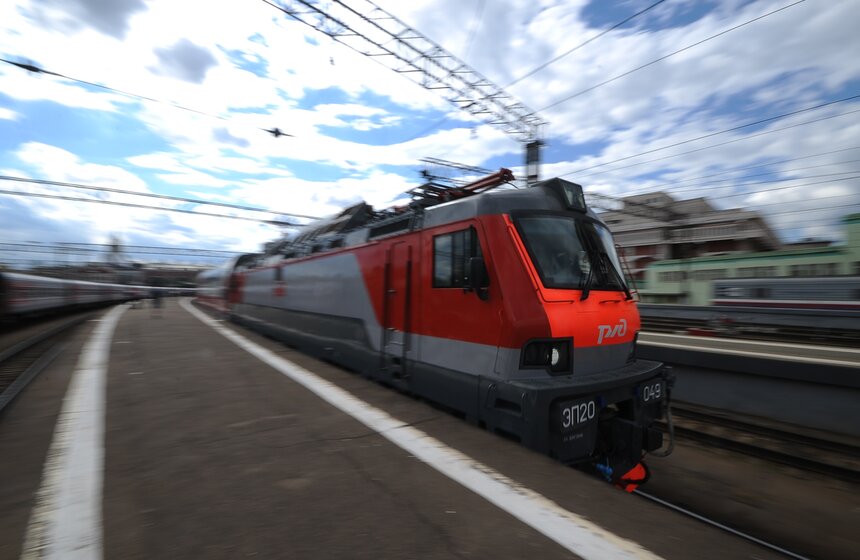 Двухэтажный поезд Москва - Воронеж отправился в первый рейс 24 фото