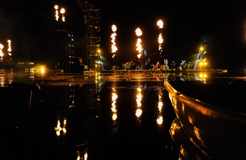 На ВДНХ показали танцевальное шоу на воде 16 фото