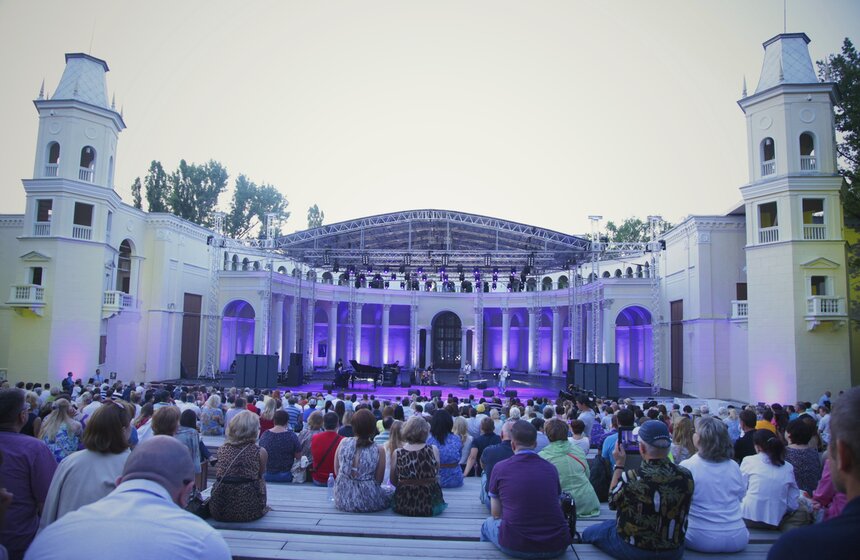 Максим Дунаевский отметил 70-летие в Зеленом театре на ВДНХ 11 фото