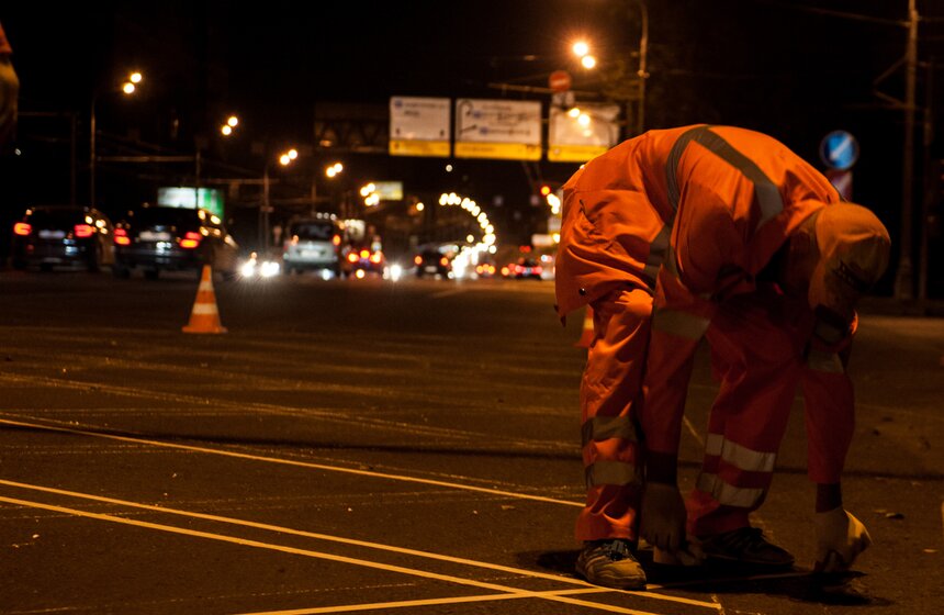 На трех перекрестках Москвы появилась "вафельная" разметка 5 фото