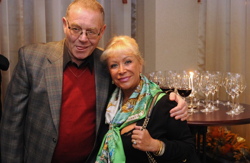 Композитор Александр Журбин с супругой Ириной на открытии арт-кафе «Seasons. Осень». Фото: ТАСС/ Григорий Сысоев