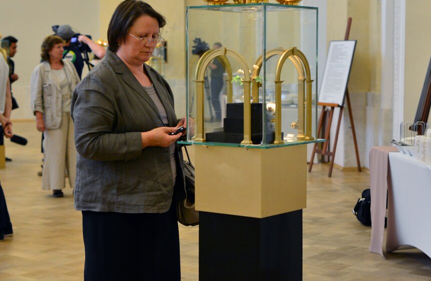 В Историческом музее открылась выставка ювелирных произведений 2 фото