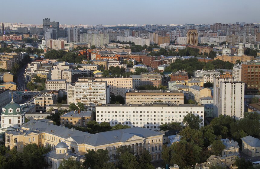 Виды Москвы: летний закат с высотки на Котельнической 2 фото