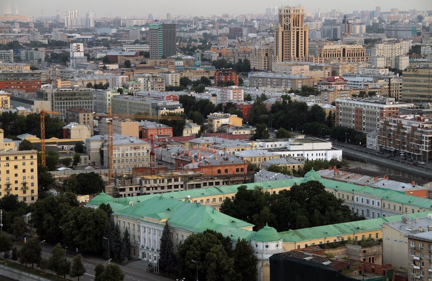 Виды Москвы: летний закат с высотки на Котельнической 9 фото