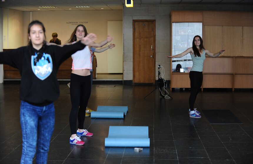 Посетителям Третьяковки рассказали о спорте в искусстве ХХ века 9 фото