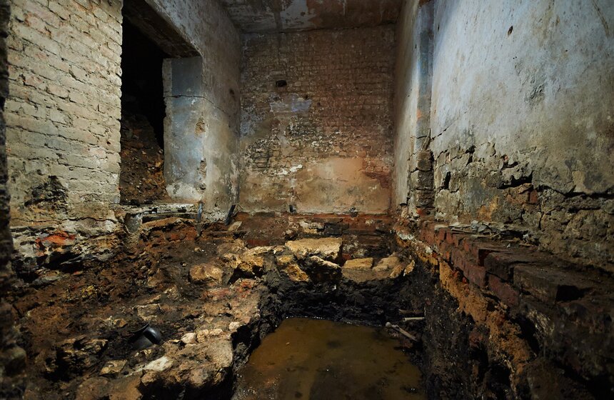 Археологи представили результаты раскопок в храме Ильи Пророка 14 фото