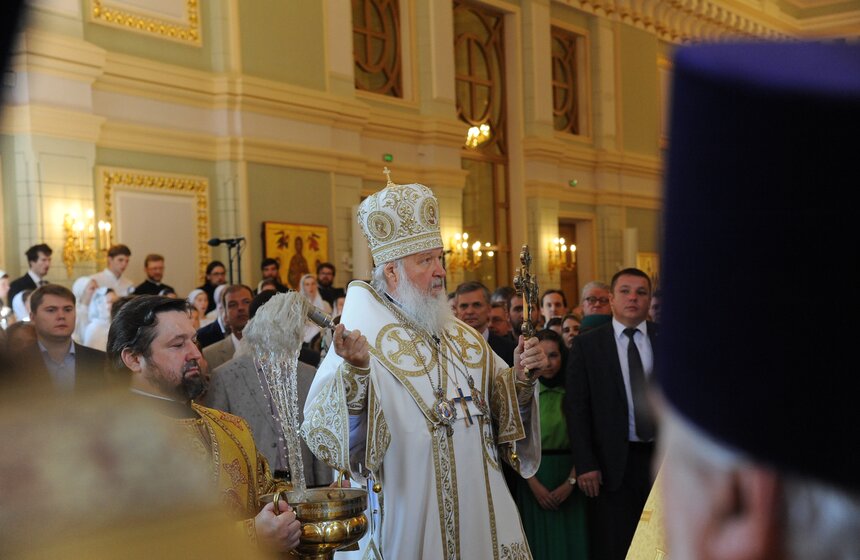Патриарх Кирилл освятил возрожденный Князь-Владимирский храм 22 фото