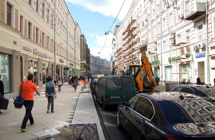 Мэр осмотрел работы по благоустройству Мясницкой улицы 4 фото