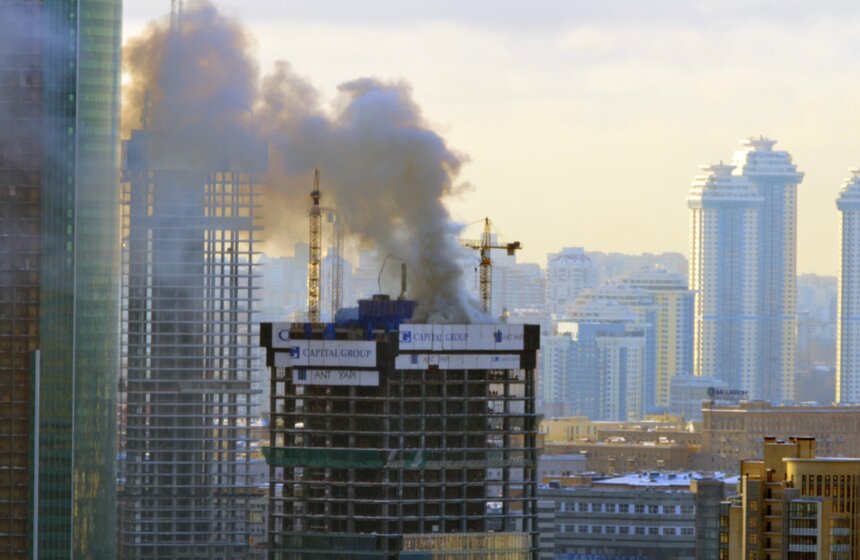 Пожар в деловом центре "Москва-Сити" 1 фото