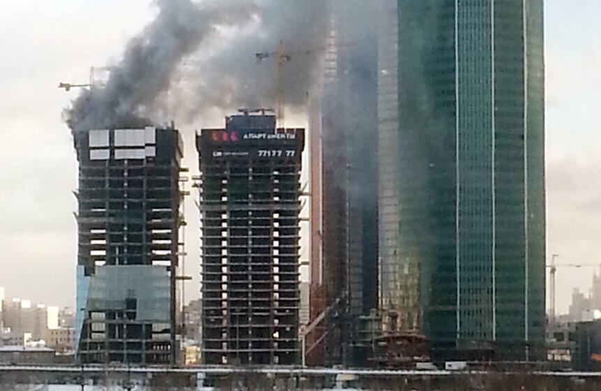 Пожар в деловом центре "Москва-Сити" 8 фото